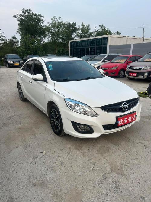 海马m6自动挡报价／海马m6报价及图片2016