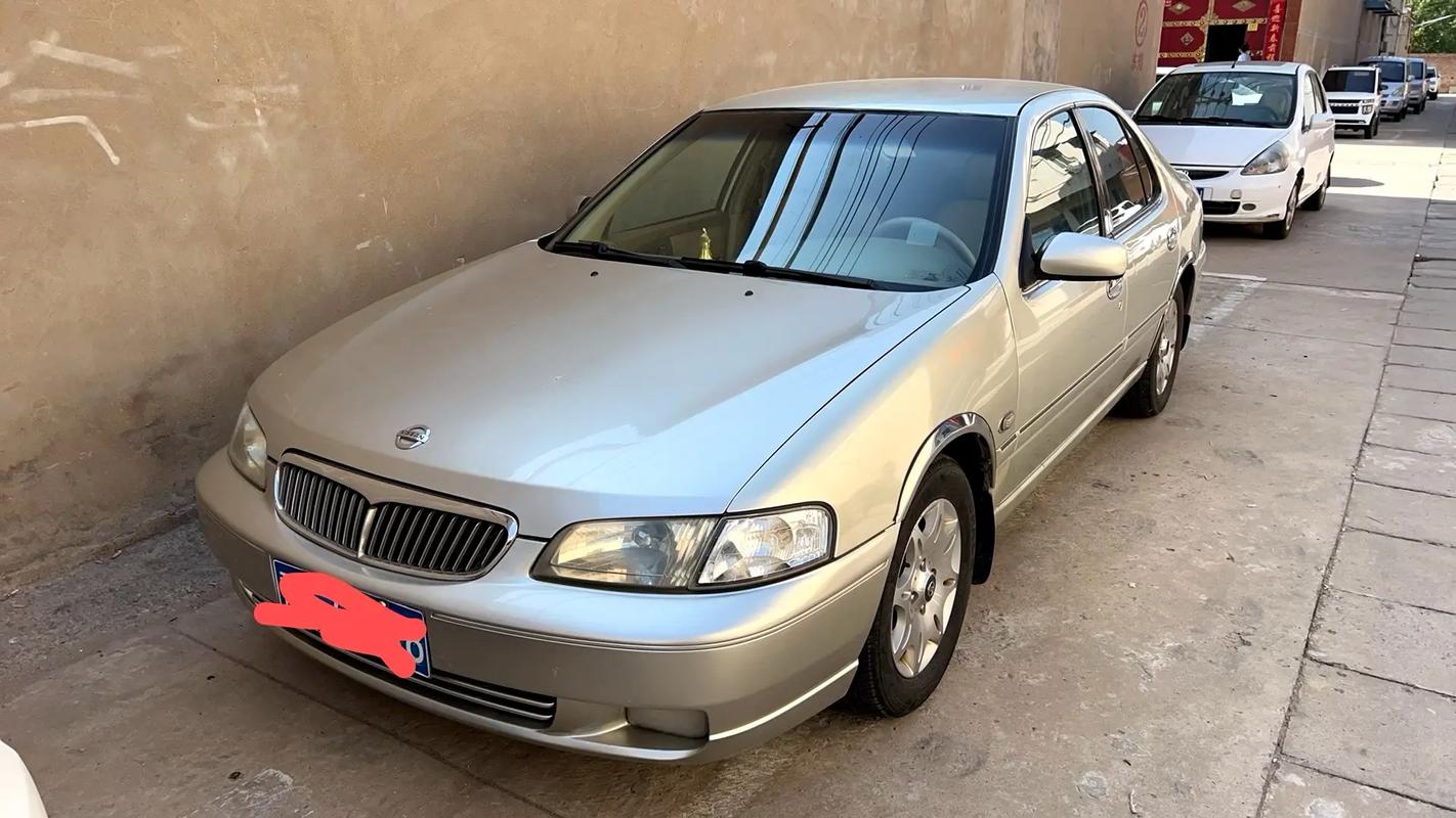 老款日产蓝鸟/老款日产蓝鸟有几种颜色的