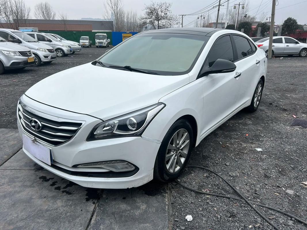 北京现代名图2014款报价及图片,北京现代名图2014款二手车报价