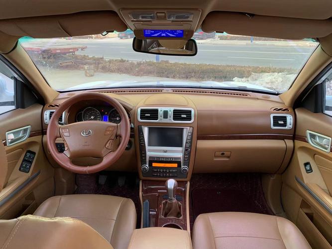 华泰宝利格二手值得入手吗 华泰宝利格2015款车型