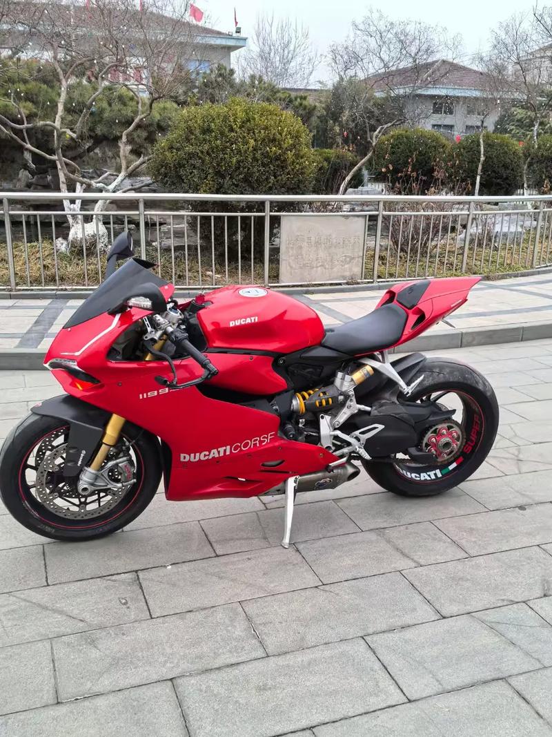 【杜卡迪1198官方售价,杜卡迪1198多少钱】