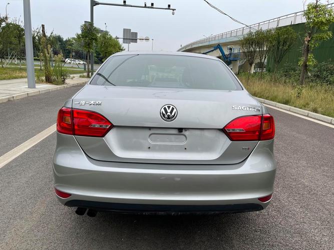 大众速腾标志图片／大众速腾的标志是什么标志和字母