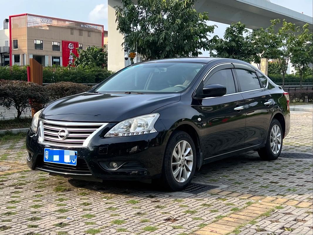 16年轩逸自动挡能卖多少钱(16年轩逸自动挡能卖多少钱呢)