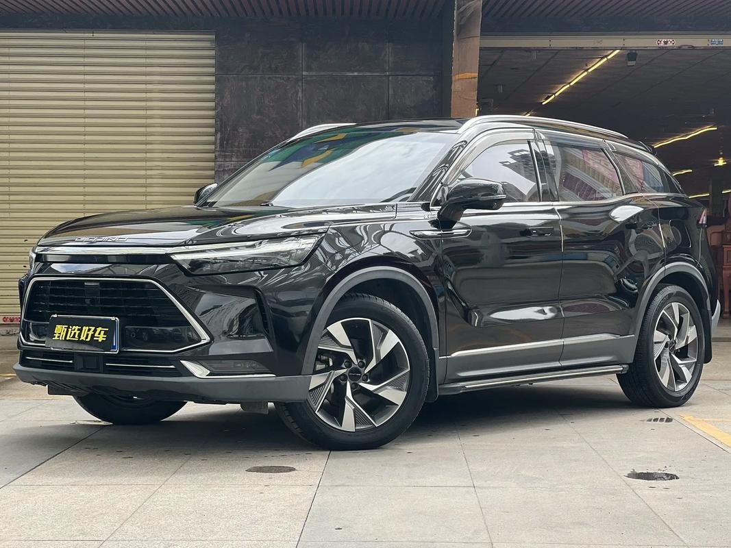 北汽x7多少钱／北汽x7多少钱落地