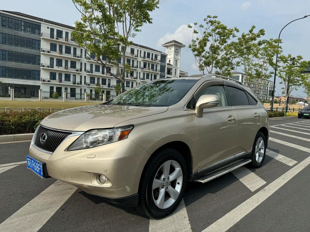 十年的rx270维修贵不贵 10款rx270